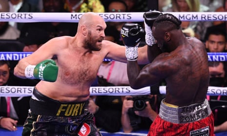 Tyson Fury takes the attack to his opponent