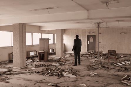 An abandoned office in Financial Trust House.