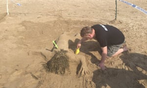Police win sandcastle competition with poor taste 