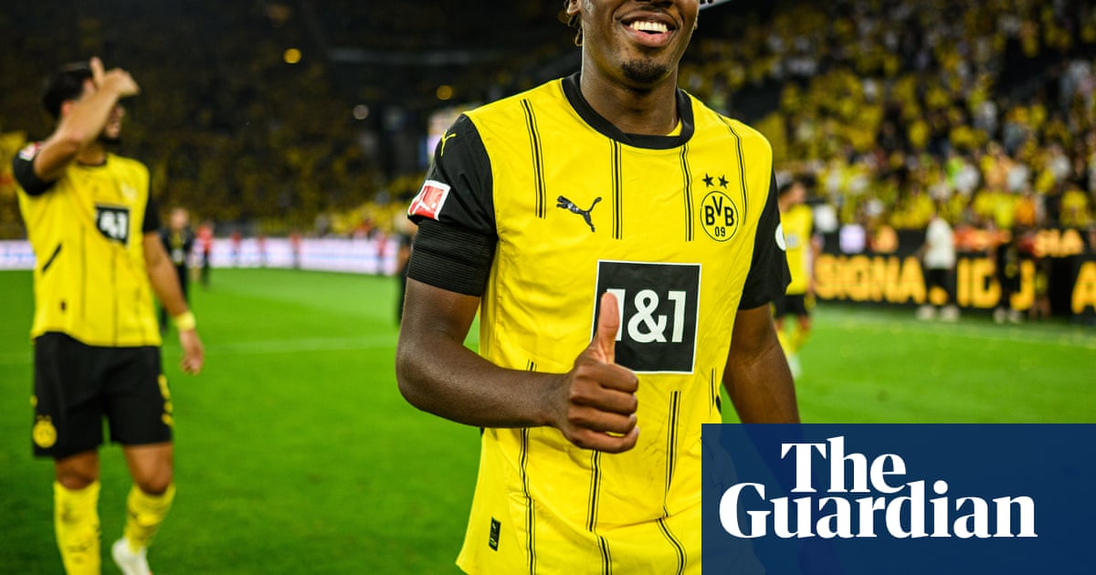 Football transfer rumours: Gittens to Chelsea before first deadline closes?
