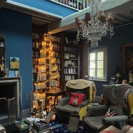 Bookcase Christmas tree