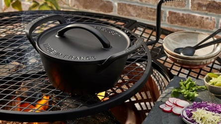 Le Creuset Enameled Cast Iron Round Dutch Oven