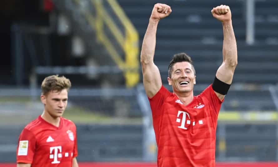 Robert Lewandowski celebrates another Bayern Munich.