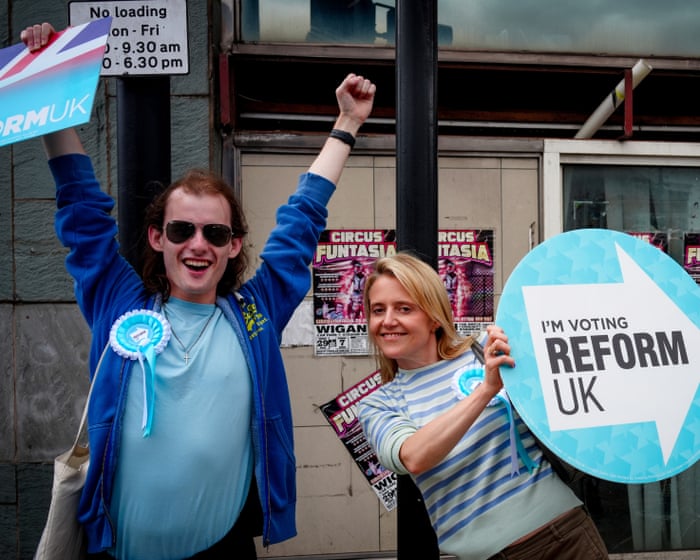 Young men in UK are not more rightwing than older groups, study says