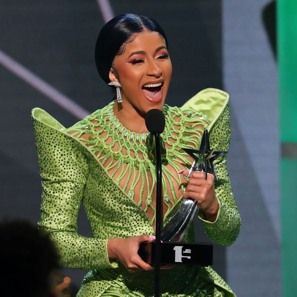Cardi B And Nipsey Hussle Top 2019 Bet Award Winners Music The