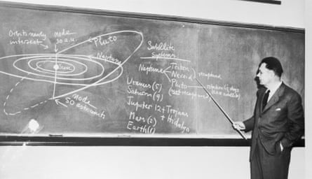 Astronomer Gerard P Kuiper claimed that Pluto is actually one of Neptune’s satellites.