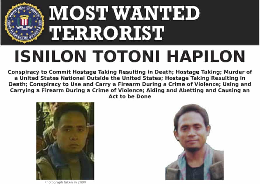 An FBI wanted notice for Isnilon Hapilon.