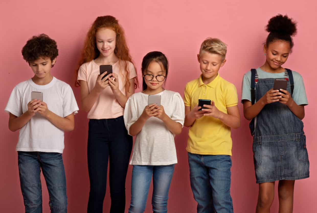 children on phones