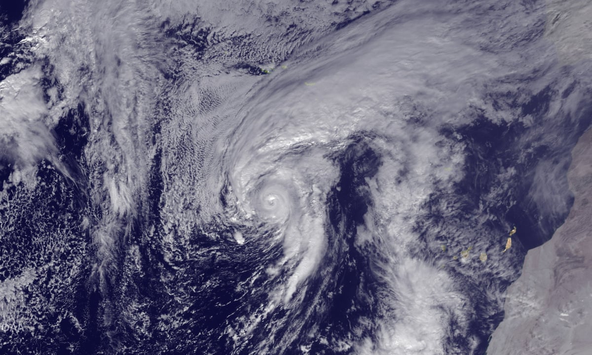 January hurricane forms in Atlantic for first time since 1938 | World news | The Guardian