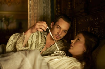 Jonathan Rhys Meyers and Joss Stone inThe Tudors.