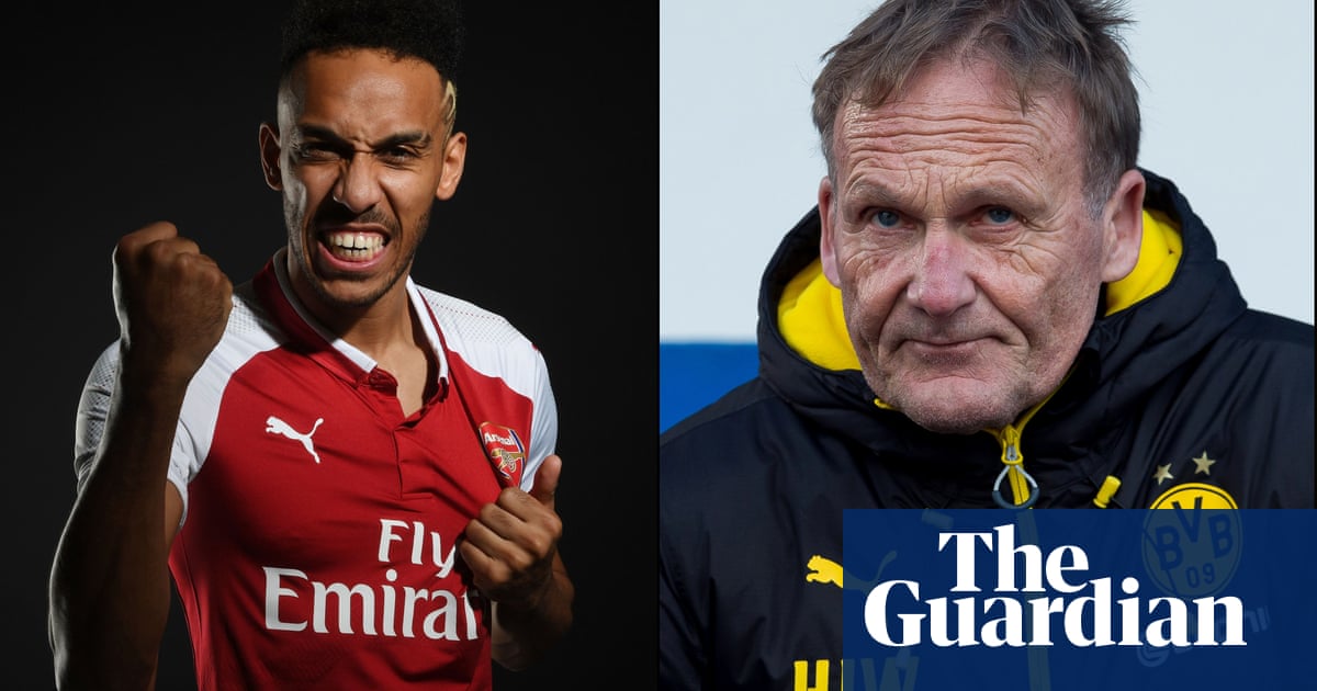 Aubameyang labels Dortmund CEO Watzke a clown in row over departure