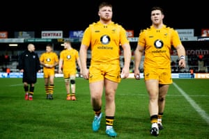 Wasps players trudge off after the final whistle of their defeat against Exeter on Saturday