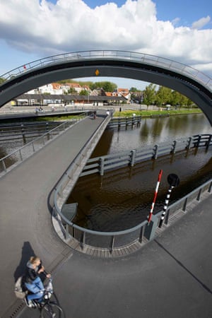 Melkwegbridge by Next Architects in Purmerend, the Netherlands