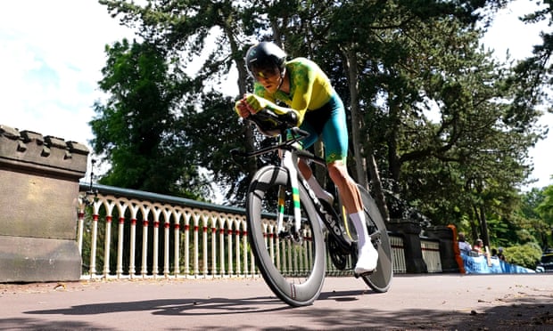 Rohan Dennis storms round the course in West Park in Wolverhampton.