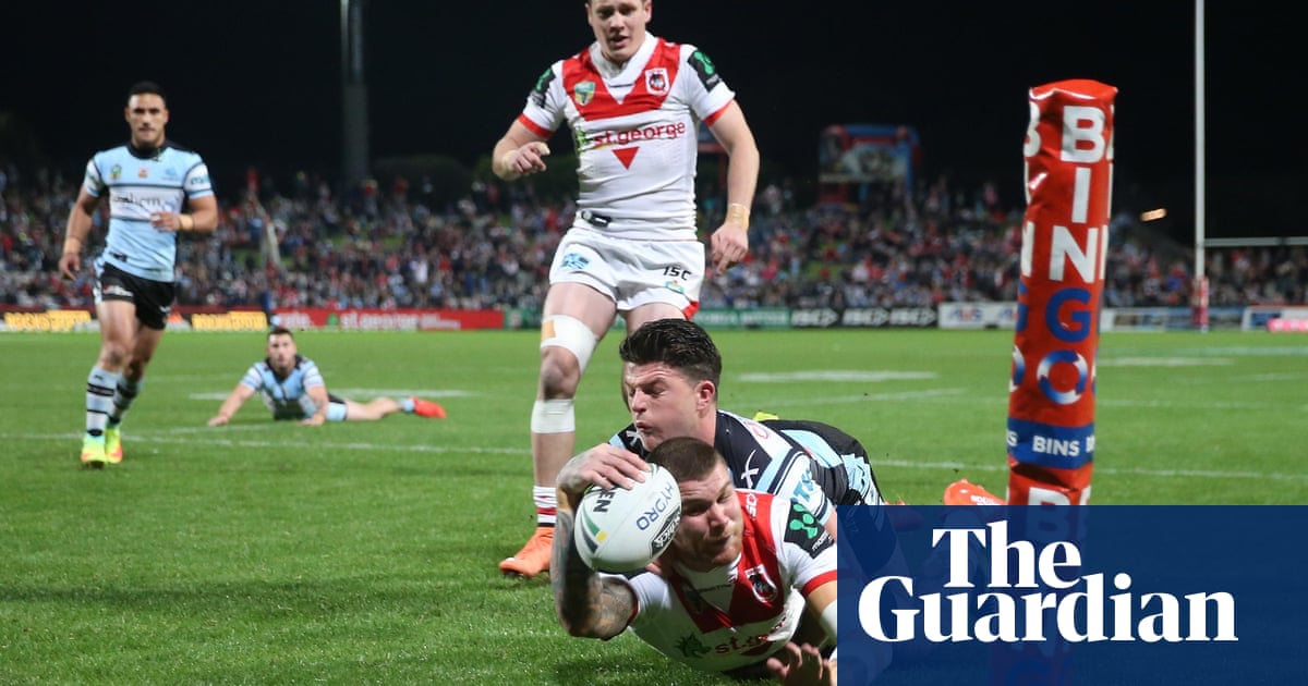 Cronulla Stumble Jarryd Hayne Field Goal Fires Titans To Key Nrl Win Nrl The Guardian