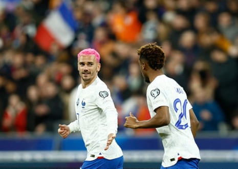 France v Netherlands, Sweden v Belgium: Euro 2024 Qualifiers – live | Euro 2024 qualifying 3 Antoine Griezmann celebrates scoring the first goal with Kingsley Coman.