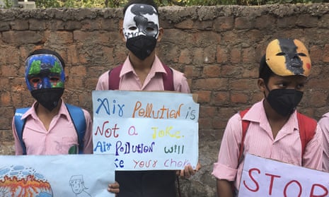 Schoolchildren protest outside the Indian environment ministry against alarming levels of pollution in Delhi.