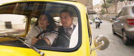Hayley Atwell and Tom Cruise in their handcuffed car chase.