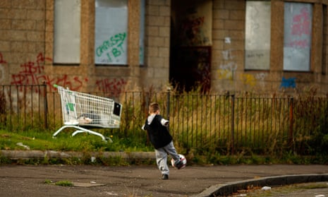 New study finds 4.5 million UK children living in poverty | Children | The Guardian