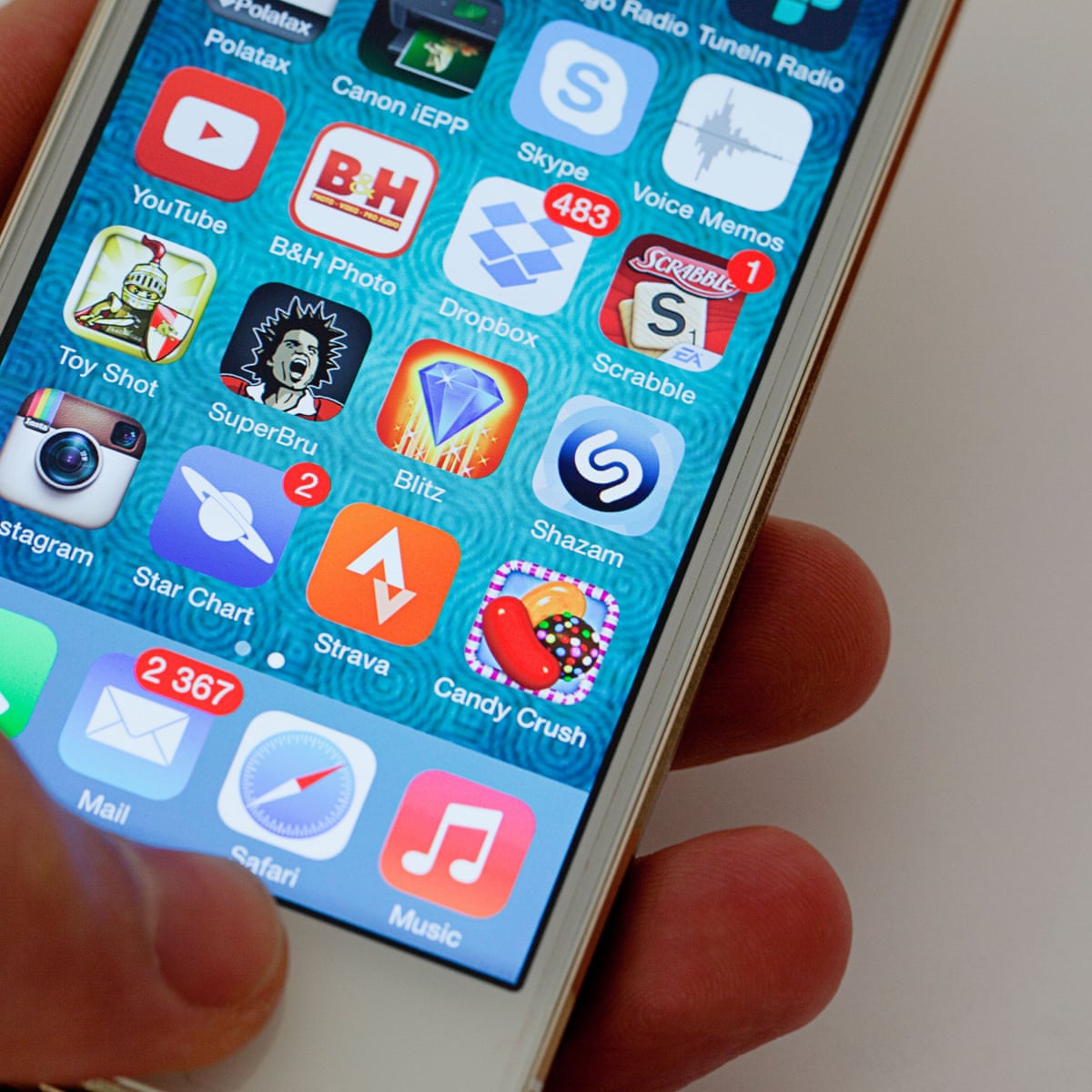 apple to fix touch disease flaw for