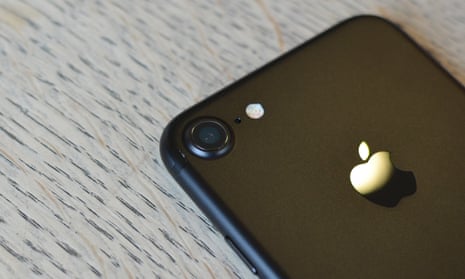iPhone 7 review fluff