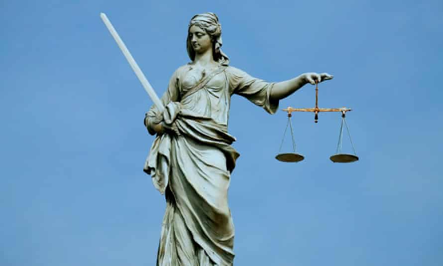 Treatment of sex assault victim condemned after lawyers quiz her on defendant's penis size | Canada | The Guardian Treatment of sex assault victim condemned after lawyers quiz her on defendant's penis size | Canada | The Guardian