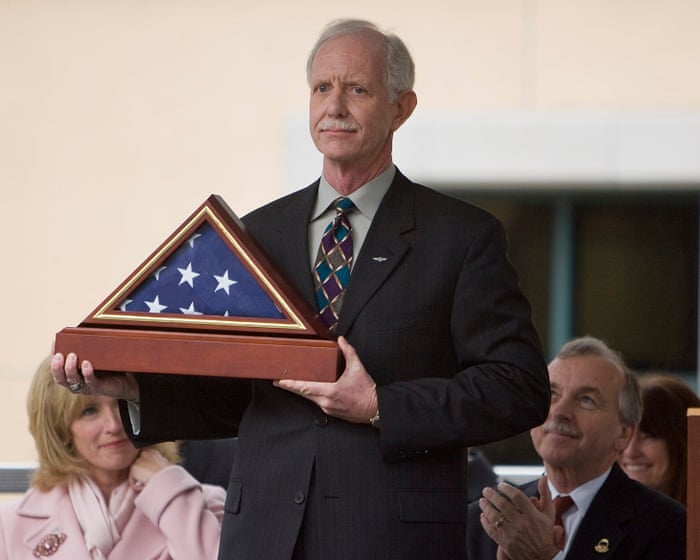 Pilot known for ‘Miracle on the Hudson’ river plane landing reveals Alzheimer’s diagnosis