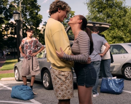 Sean Kaufman as Steven, Gavin Casalegno as Jeremiah and Lola Tung as Belly in The Summer I Turned Pretty.