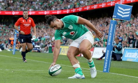 James Lowe scores a try