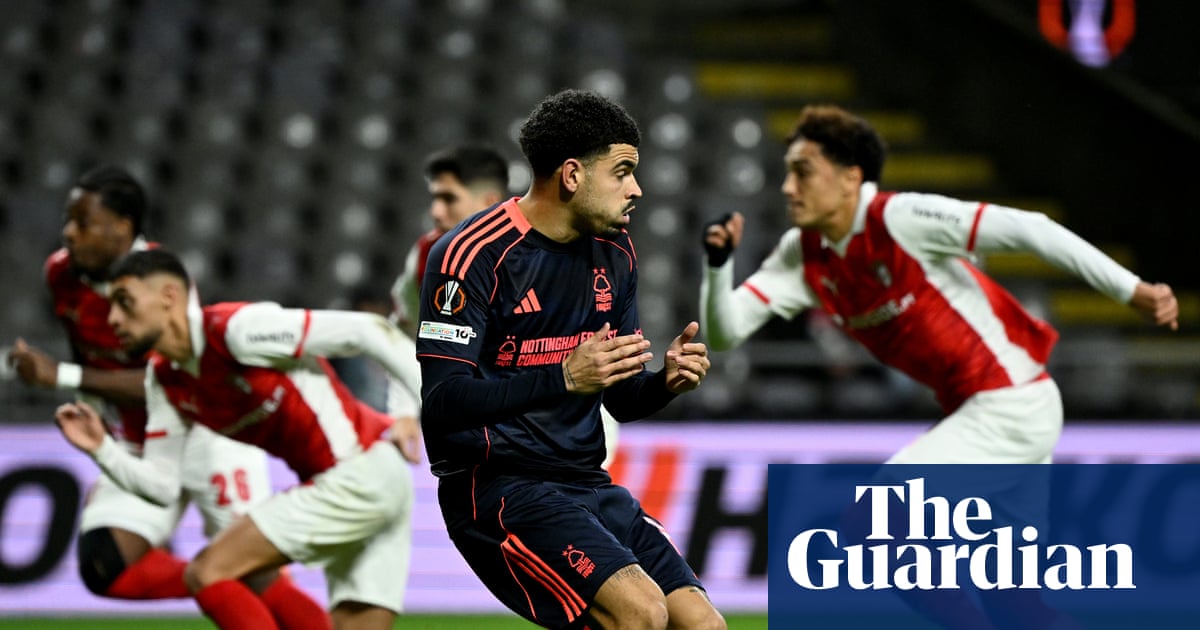 Gibbs-White fails from the spot as Nottingham Forest pay for errors in Braga