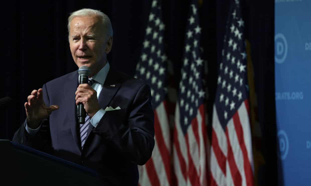 Biden seeks to motivate voters from all parties against ‘Maga Republicans destroying democracy’ (theguardian.com)