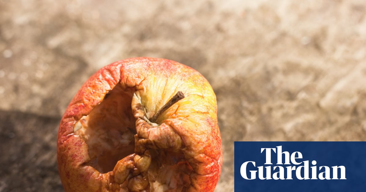 Bad apple effect: study shows how people are influenced by rule-breaking of others Bad apple effect: study shows how people are influenced by rule-breaking of others