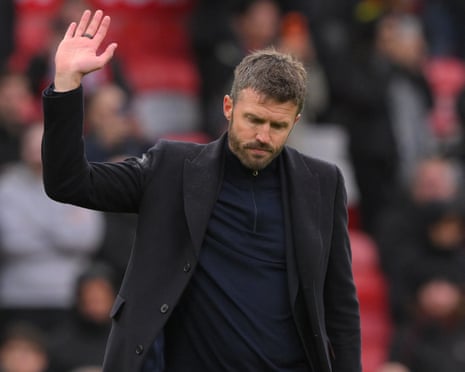 Michael Carrick waves at full-time after Manchester UnitedâÂÂs defeat by Bournemouth.