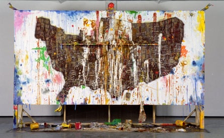 Map of the World is a map of the United States made from 4,000 hot dogs attached to plywood in a grid of vertical and horizontal segments.