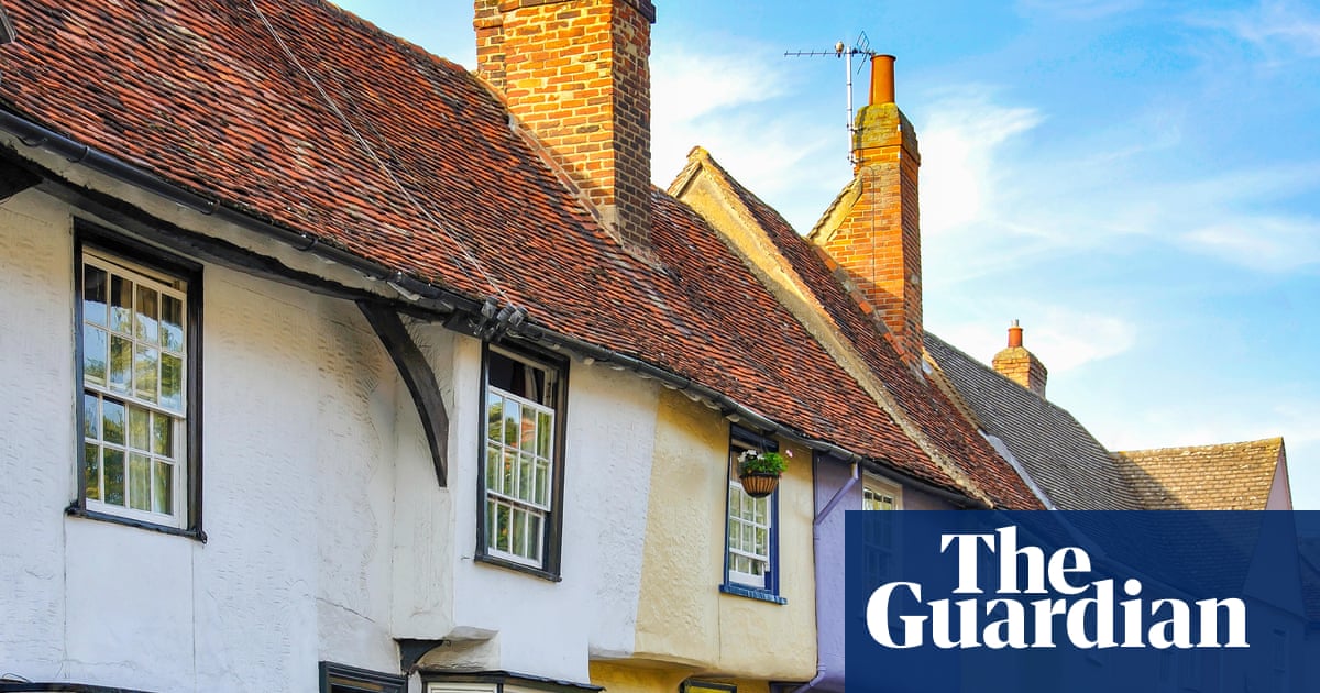 UK House Prices Flatline in September as Rising Mortgage Costs Weigh on Market