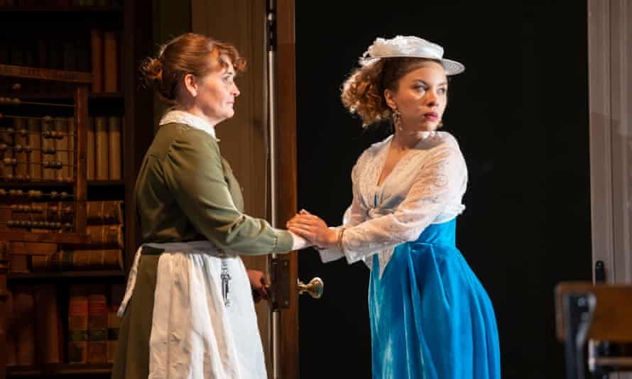 Jo McInnes as Mrs Watty and Saffron Coomber as Bessie.