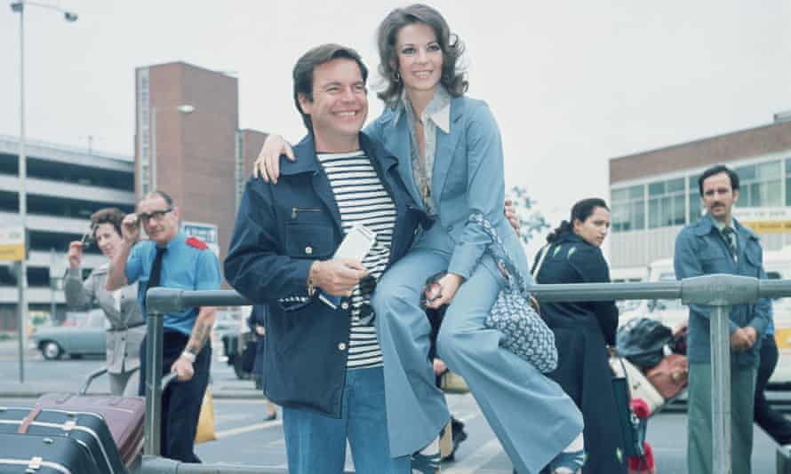 Robert Wagner and Natalie Wood at London Airport in 1976.