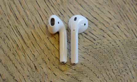 AirPods (2nd generation) review: Apple's mega-hit headphones get a