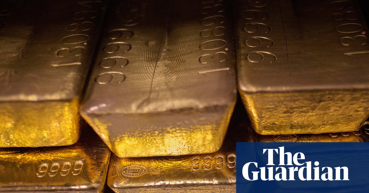 Senior CIA official accused of stealing $40m in gold bars from agency Senior CIA official accused of stealing $40m in gold bars from agency