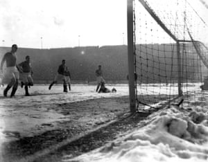 Blackpool scoring in the snow at Stamford Bridge in 1947.