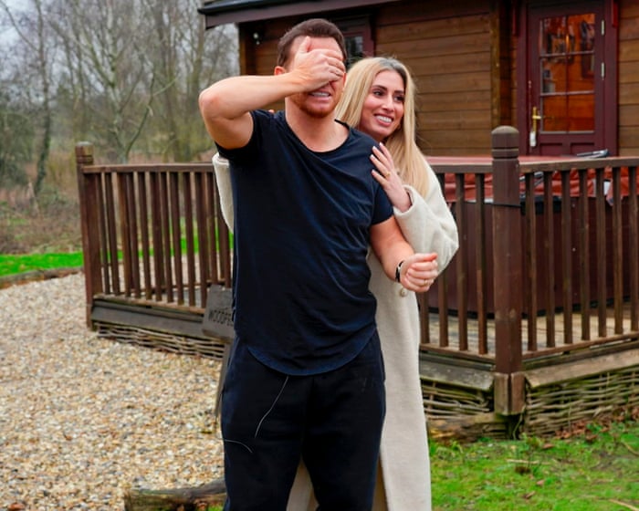 TV tonight: Stacey Solomon and Joe Swash are unbelievably sweet as this reality show returns