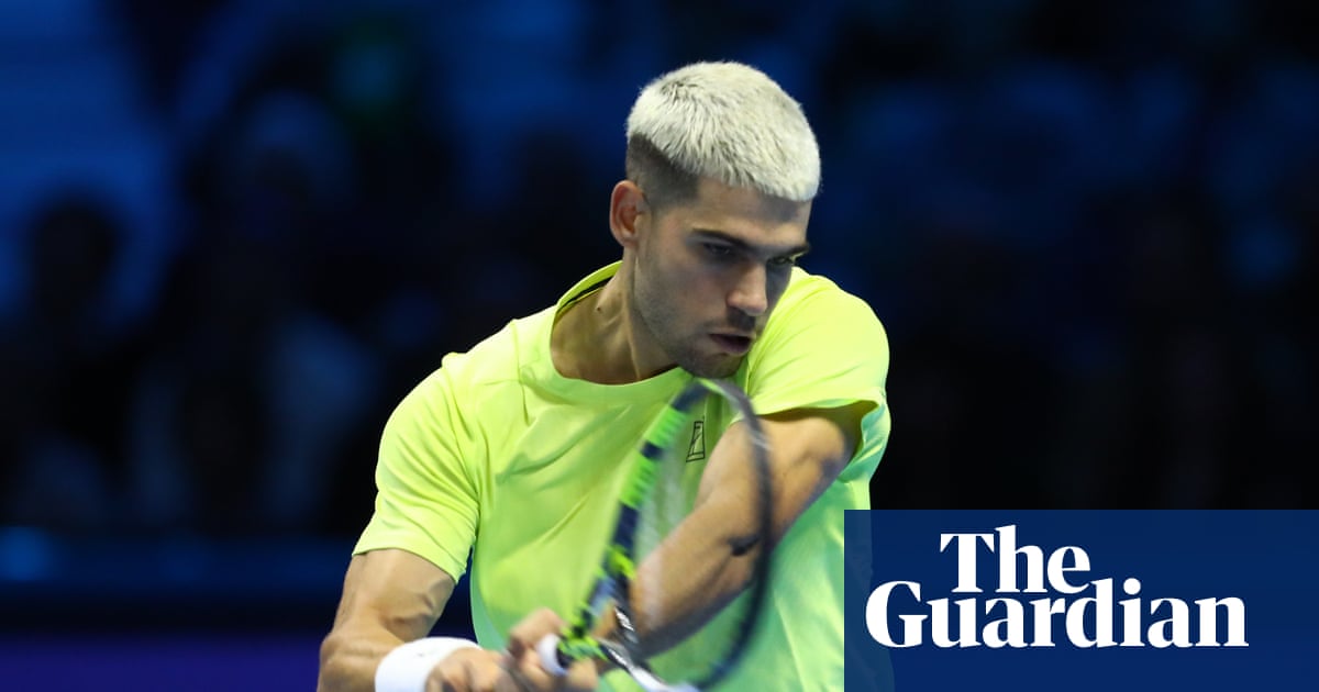 Carlos Alcaraz up and running at ATP Finals with win over Alex de Minaur