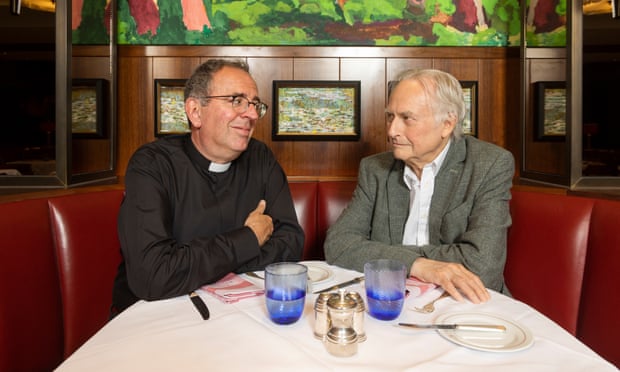 Rev Richard Coles and Richard Dawkins sitting at a table at the Colony Grill in London