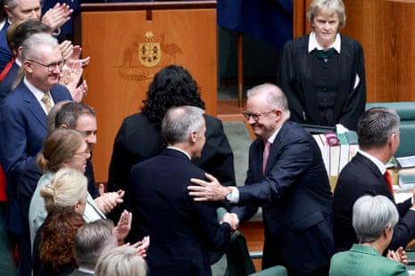 Australia politics live: government dumps FoI changes; Victoria looks to curb use of suppression orders protecting high-profile defendants