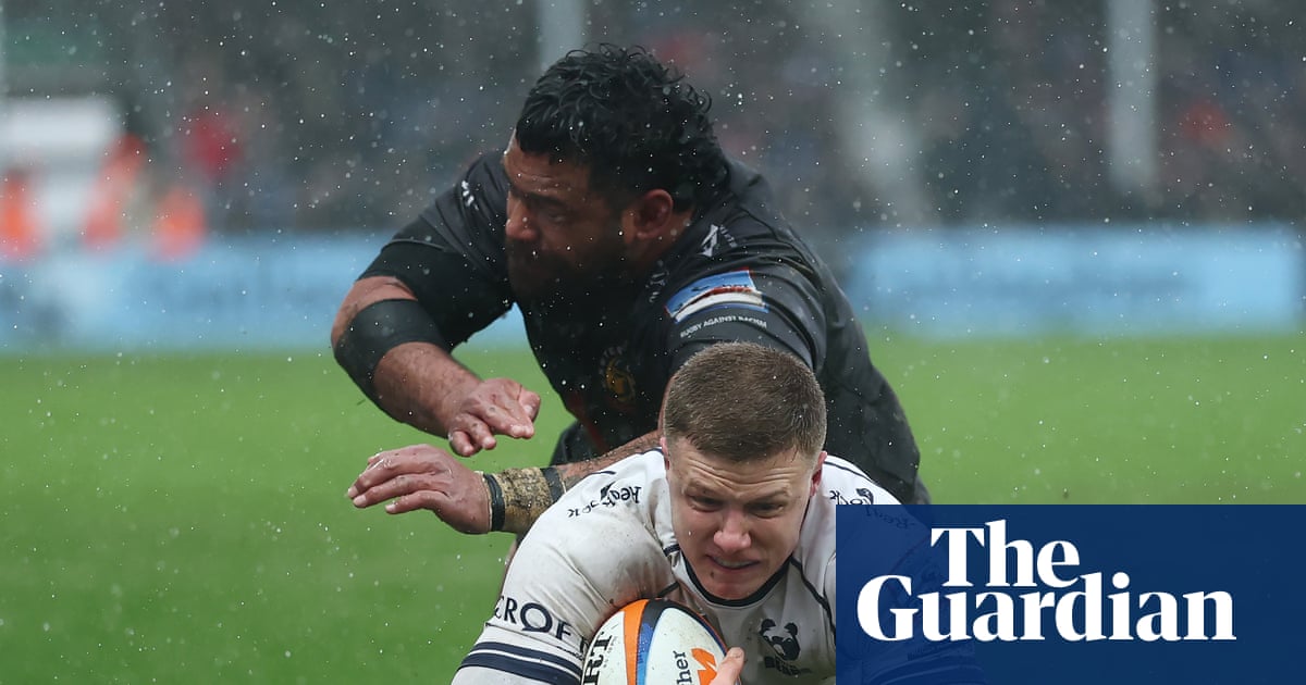 Heward try earns win for Bristol against Exeter in sodden, low-scoring contest