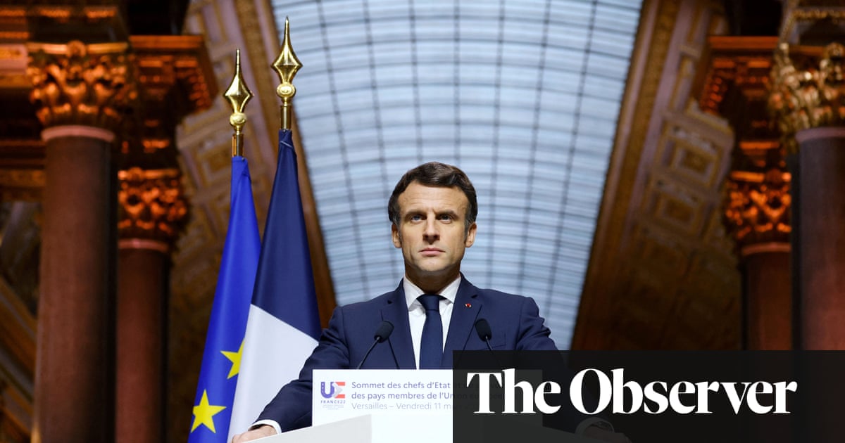 Macron revels in ‘Falklands effect’ as wartime role boosts re-election chances