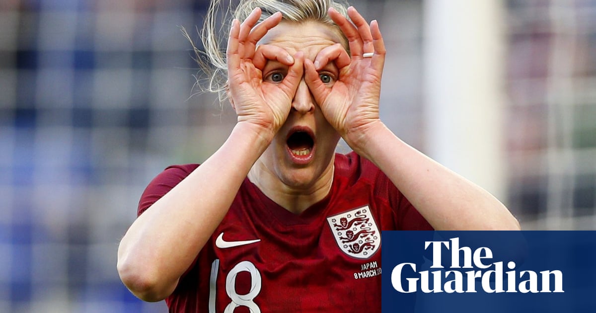 Phil Neville hails Ellen White as forward revives England at SheBelieves Cup