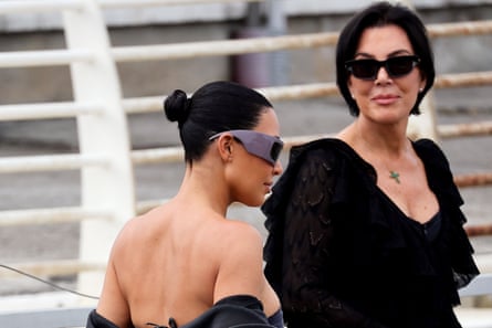two women arrive at a wedding