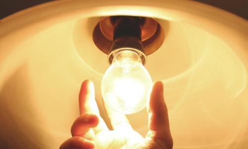 Switch on to LED lightbulbs before September's halogen ban, Energy bills
