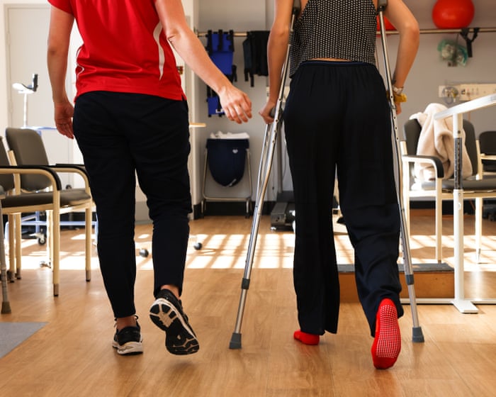 Physiotherapy care in decline because of poor NHS facilities, poll shows